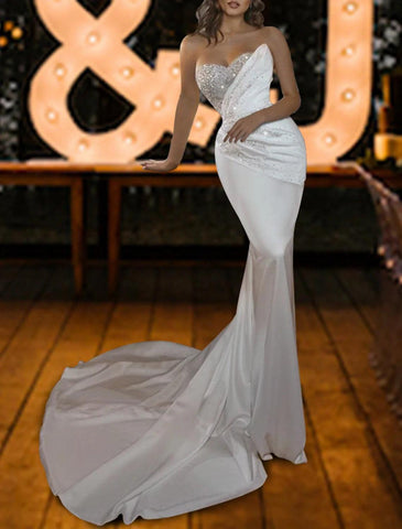 Hall Sparkle &amp; Shine Glitter &amp; Sparkle Brautkleider Meerjungfrau/Trompete Herzausschnitt Trägerlos Hofschleppe Satin Brautkleider Mit Gerafften Pailletten