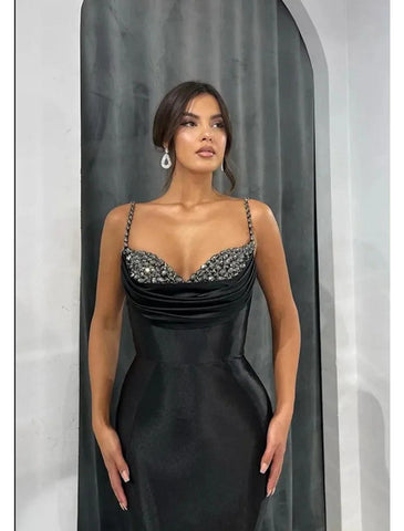 Meerjungfrau/Trompete Abendkleid mit offenem Rücken, formeller Abend, Hofschleppe, ärmellos, Herzausschnitt, Satin mit Glitzerkristallen