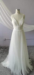 Vestido de novia NumberSea con corpiño de encaje elegante