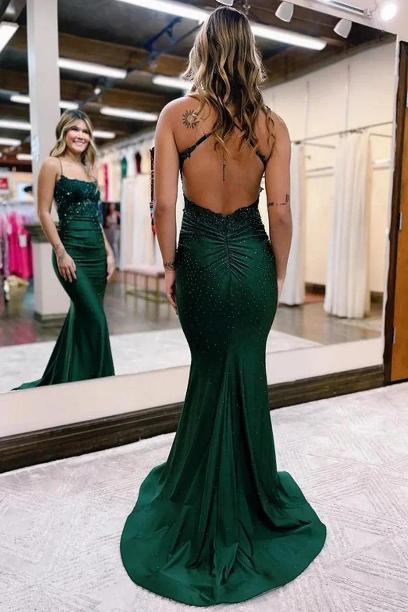 Vestido de fiesta sirena con tirantes finos verde oscuro largo con apliques