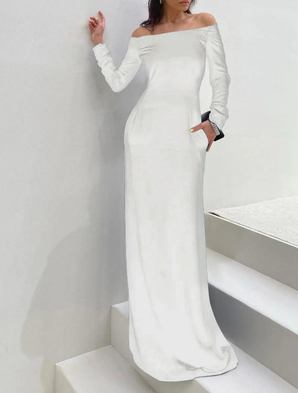 Etuikleid/Säulen-Abendkleid, minimalistisches Kleid, formeller Abend, bodenlang, langärmelig, schulterfrei, Herbst, Hochzeitsgast, Samt mit glattem