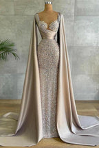 Luxuriöses, langes, elegantes Abendkleid im Meerjungfrauen-Stil mit Cape-Ärmeln