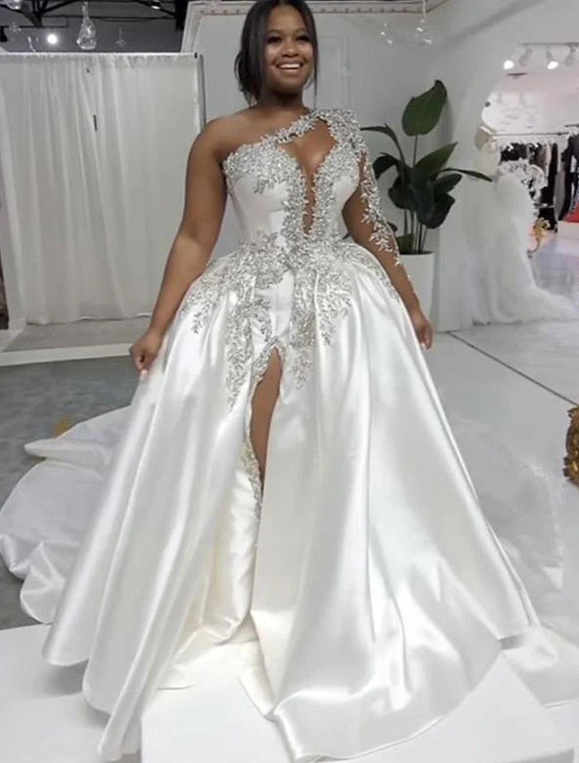 Vestidos de novia formales, vestido de baile, un hombro, tirantes regulares, cola de corte, vestidos de novia de satén con cuentas, abertura frontal