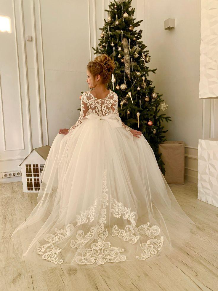 Vestido de niña de las flores con apliques de encaje de tul princesa largo modesto con mangas