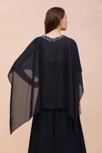 Marineblaues Brautjungfernkleid mit Perlenbesatz, bodenlanges Chiffon-Kleid für die Trauzeugin