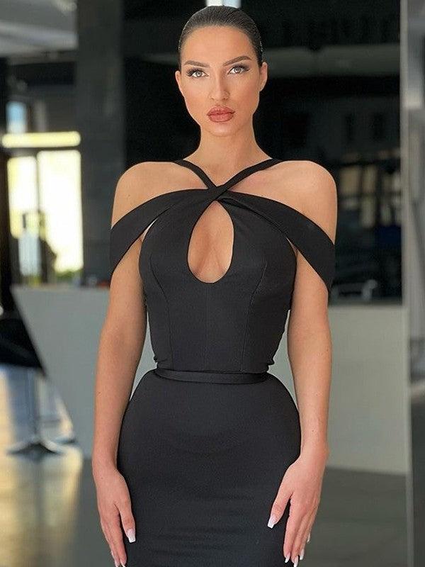 Vestidos de corte sirena/trompeta con fruncido, de crepé elástico, hombros descubiertos, sin mangas y con cola larga