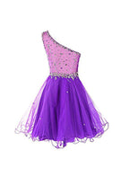 Vestido de fiesta de un solo hombro con tul y cuentas