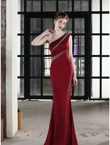 Meerjungfrau/Trompete Abendkleid Sexy Kleid Hochzeitsgast Formeller Abend Bodenlang Ärmellos Ein Schulter Stretch Satin mit Kristallen