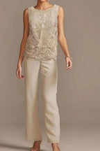Pantsuit Mother of the Bride Dress Floor Length Chiffon Lace 3/4 Length Sleeve