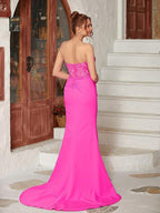 Vestidos Numbersea con escote en forma de corazón, sin mangas, con apliques de crepé elástico y cola larga
