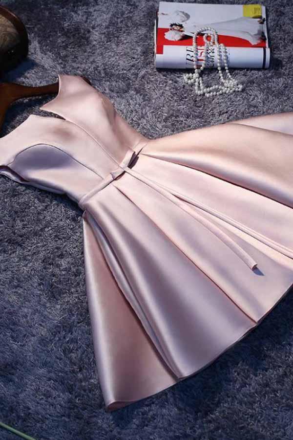 Vestido de fiesta corto de satén con cordones y corte en A en color rosa