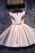 Vestido de fiesta corto de satén con cordones y corte en A en color rosa