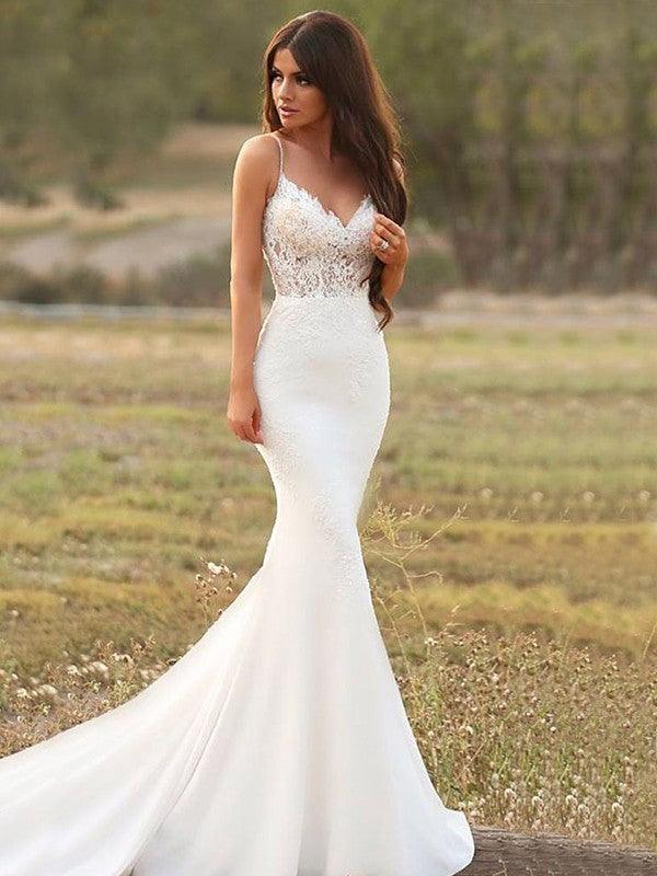 Vestidos de novia de corte sirena/trompeta con apliques de crepé elástico, tirantes finos, sin mangas y cola de corte