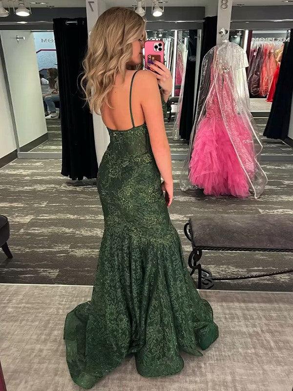 Vestidos de corte trompeta/sirena con apliques de encaje, escote en V, sin mangas y cola larga