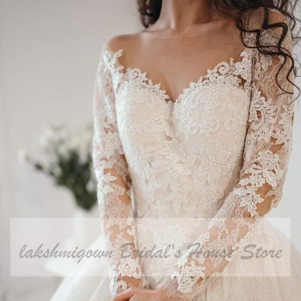 Vestido de novia de encaje estilo princesa NumberSea con mangas largas