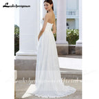 Vestido de novia NumberSea con escote en forma de corazón, pliegues, hombros descubiertos, botones en la espalda, parte delantera corta y espalda larga.