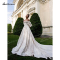 Vestidos de novia NumberSea de satén suave, corte A, escote corazón, media manga abullonada, corsé con cuentas, espalda abierta, cola capilla, plisado