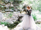 NumberSea Vintage Black Lace And White Tulle Wedding Dresses Sexy V Neck Backless Illusion Long Sleeves Gothic Bridal Gowns mariee