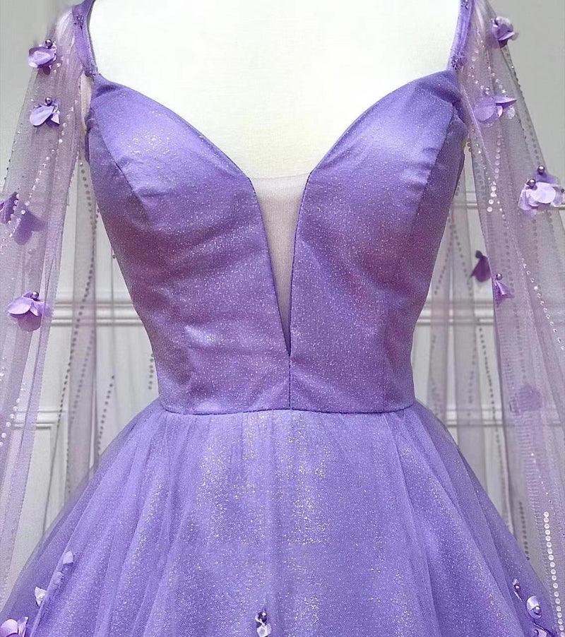 Vestido de fiesta de encaje floral lavanda, corte A, mangas tipo capa, corte A, escote corazón, tul escalonado, largo con abertura
