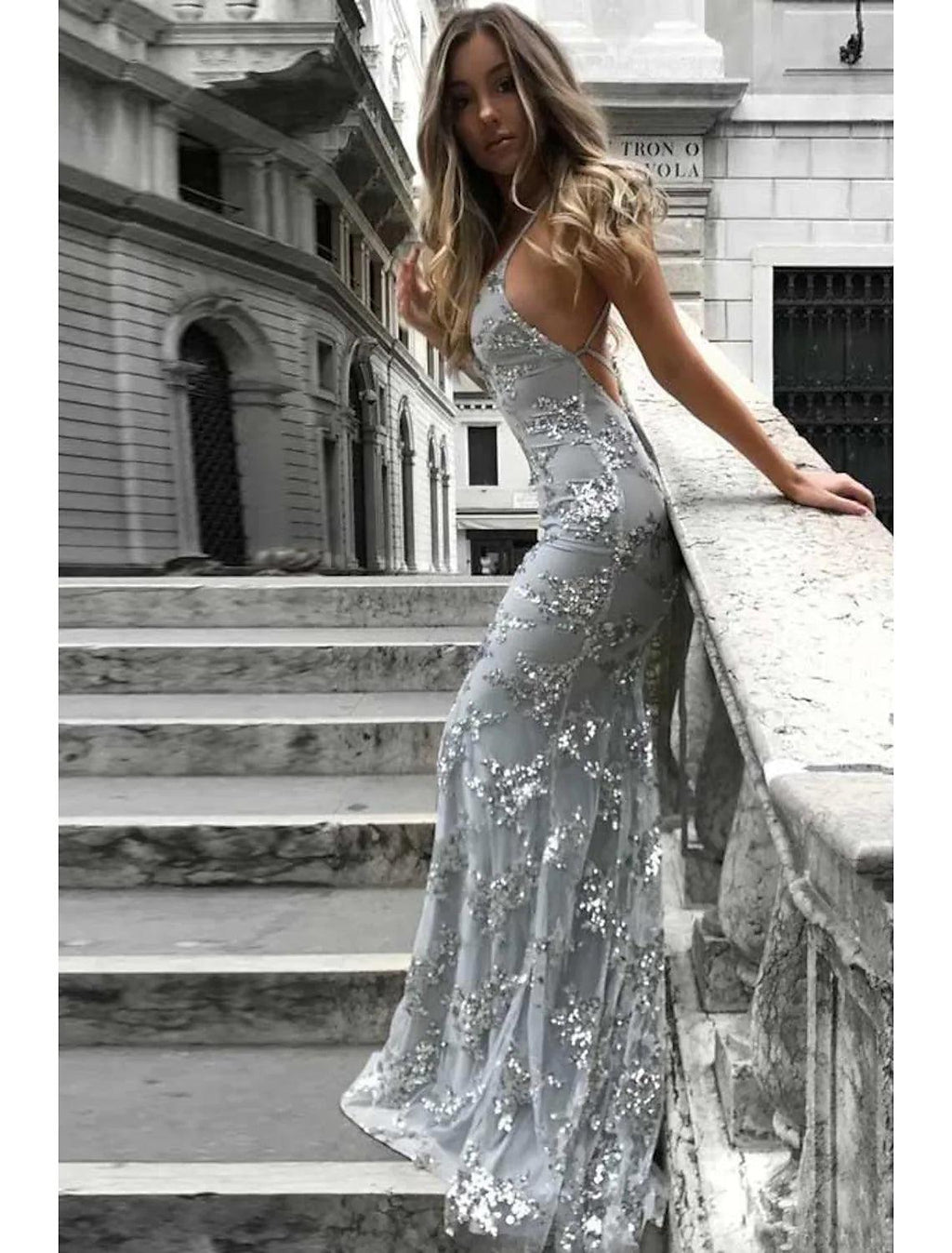 Vestidos de fiesta de sirena/trompeta con brillo y brillo, vestido formal con cola larga/cepillo, sin mangas, escote en V, encaje con lentejuelas