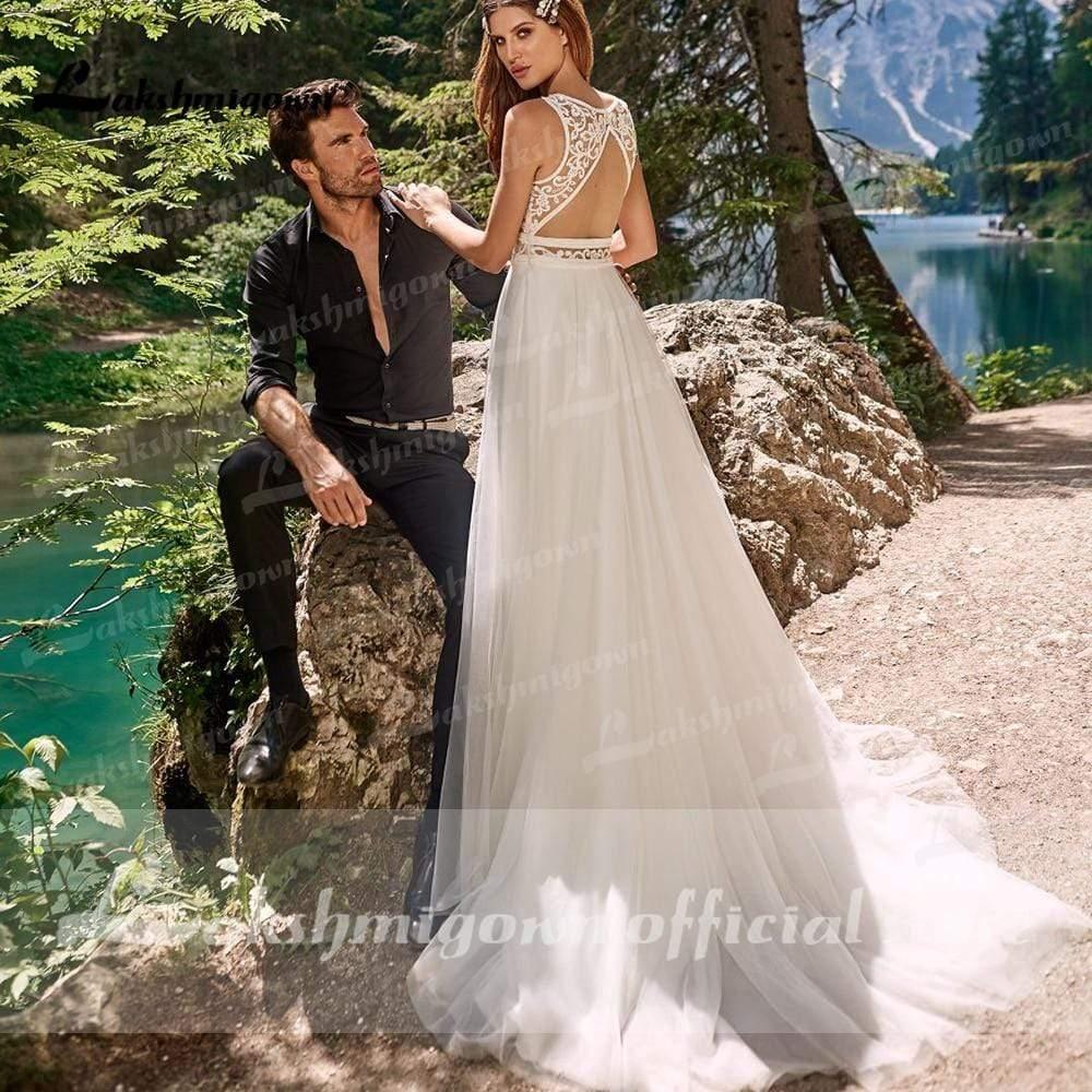 Vestido de novia bohemio de encaje romántico de NumberSea