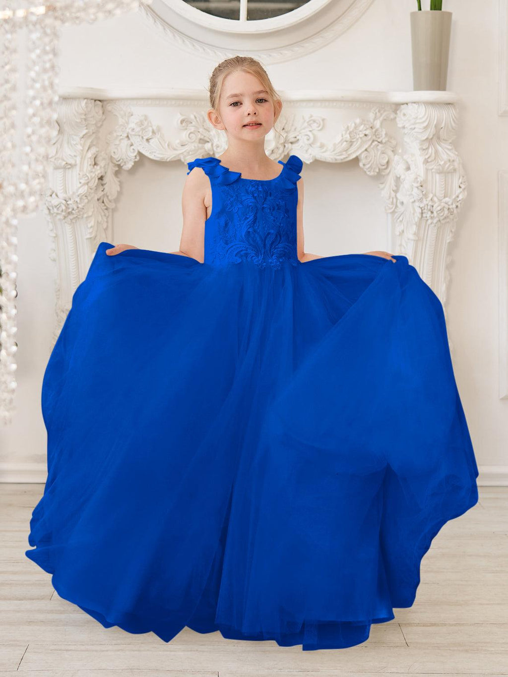 Elegante vestido de niña de las flores de tul blanco con cola larga 