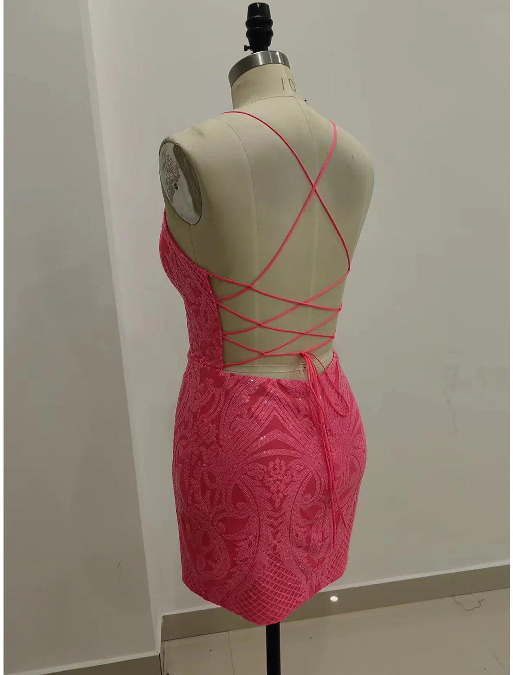 Meerjungfrau/Trompete Homecoming Kleider Sparkle &amp; Shine Kleid Abschluss Cocktail Party Kurz/Mini Ärmellos V-Ausschnitt Cabrio Pailletten Rückenfrei mit Pailletten Strappy