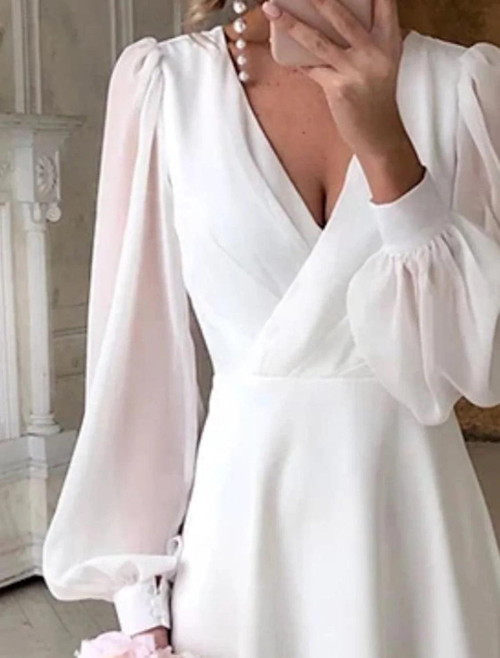 Empfang Kleine weiße Kleider Brautkleider A-Linie V-Ausschnitt Langarm Knöchellang Chiffon Brautkleider mit Volltonfarbe