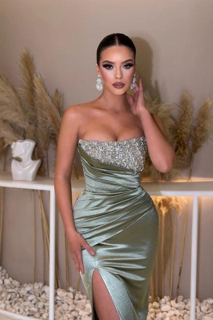 Hermosos y sexys vestidos de noche de satén con columna sin mangas y cuentas
