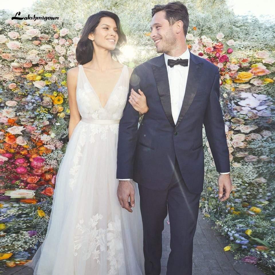 Vestido de novia sexy NumberSea con escote en V profundo y corte A