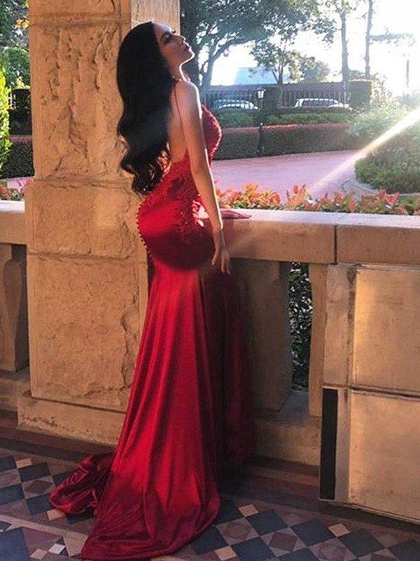 Etui-Linie/Säule Ärmellos Spaghettiträger Applikationen Seide wie Satin Ballkleider