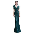 Glänzendes, smaragdgrünes Abendkleid im Meerjungfrauen-Stil mit Quastenärmeln