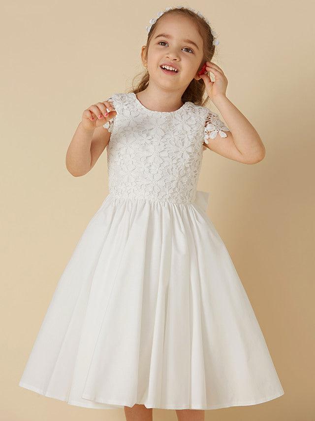 Vestidos de niña de las flores de primera comunión con escote redondo y encaje de línea A cortos y mangas