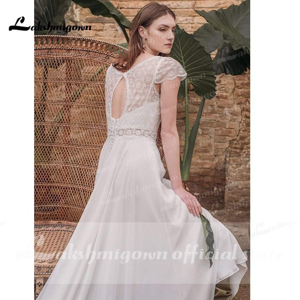 Vestidos de novia NumberSea de gasa con escote en V, manga corta y encaje, espalda descubierta