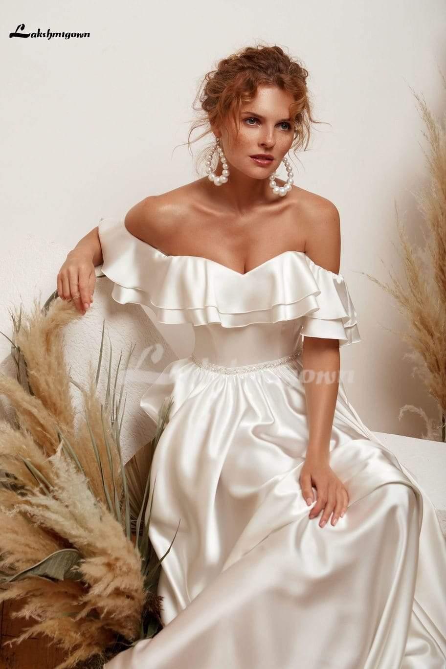 Vestido de novia elegante de seda de corte A de NumberSea