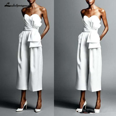 Monos sencillos NumberSea para vestidos de novia con escote corazón y largo hasta la rodilla