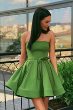 Vestido de fiesta formal corto, sencillo, de satén rojo, sin tirantes, PD376
