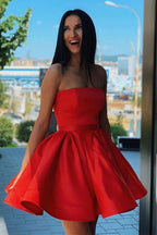 Vestido de fiesta formal corto, sencillo, de satén rojo, sin tirantes, PD376
