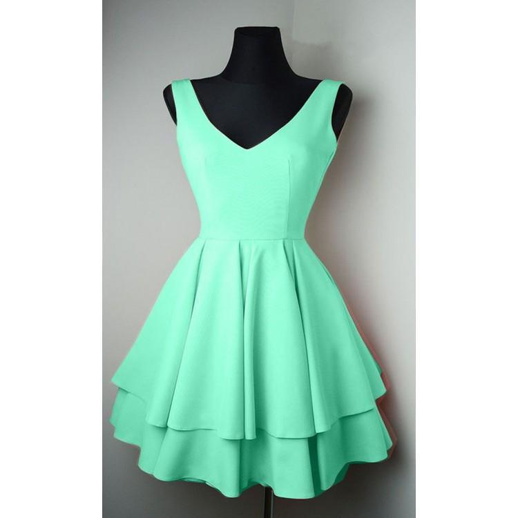 Vestidos de fiesta cortos de satén con escote en V sencillos y bonitos