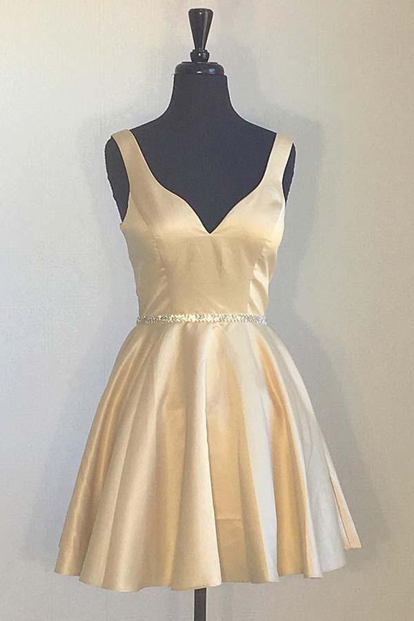 Vestidos de fiesta amarillos sencillos con tirantes anchos, escote en V y cuentas