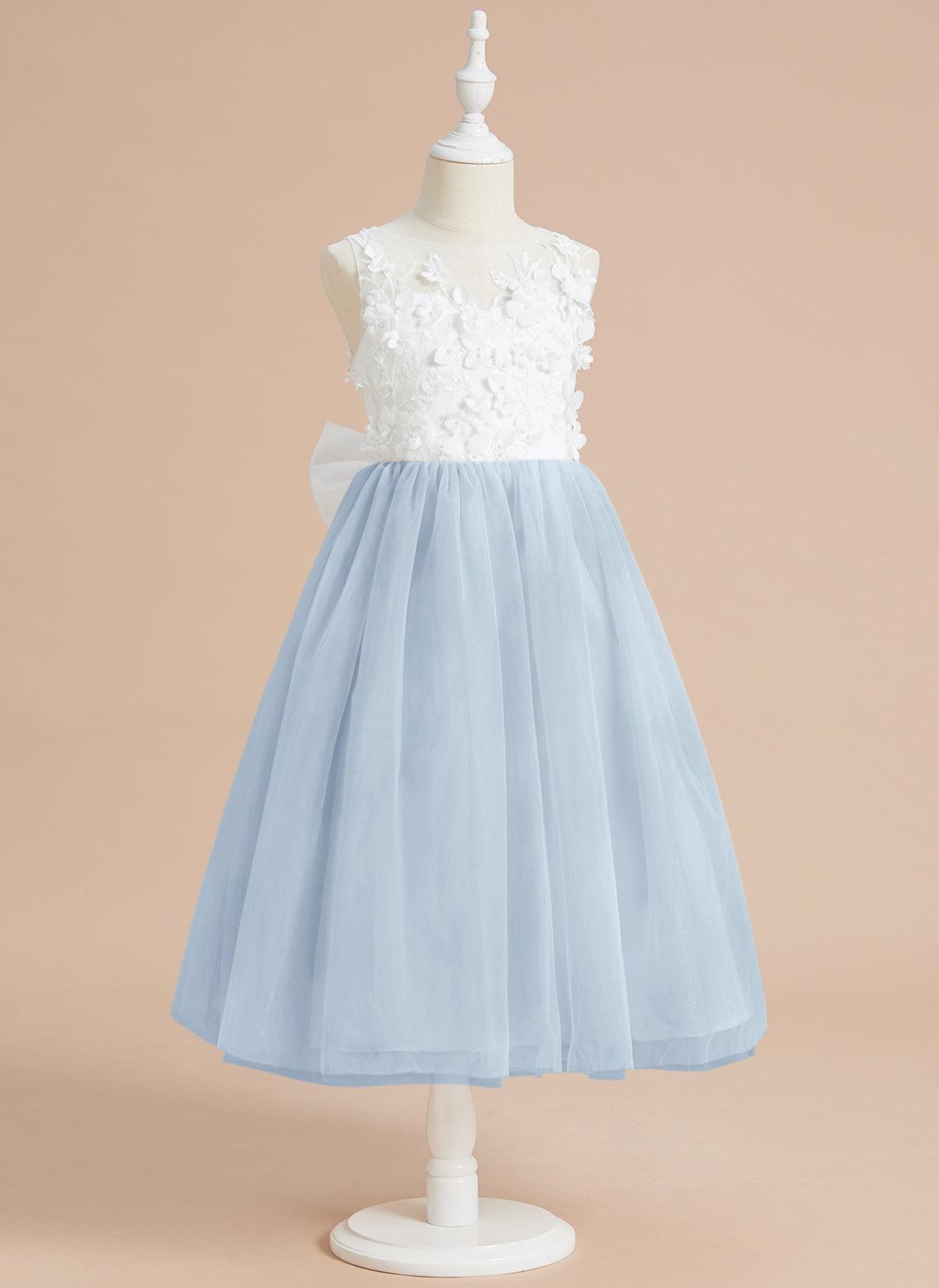 Vestido largo hasta la rodilla con encaje floral y lazo grande 