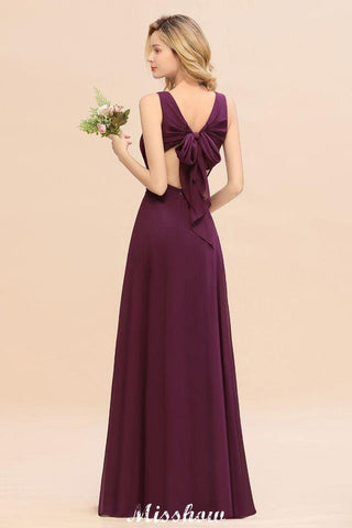 Sleeveless A-line Chiffon Bridesmaid Dress Floor-Length V-Neck Party Gown