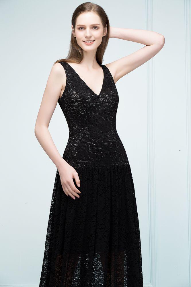 Vestidos de dama de honor de encaje con escote en V y corte A hasta el suelo de espagueti