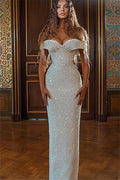 Funkelndes, weißes, schulterfreies Ballkleid mit Pailletten