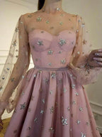 Vestido de fiesta brillante de corte A, cuello redondo, mangas largas y lentejuelas