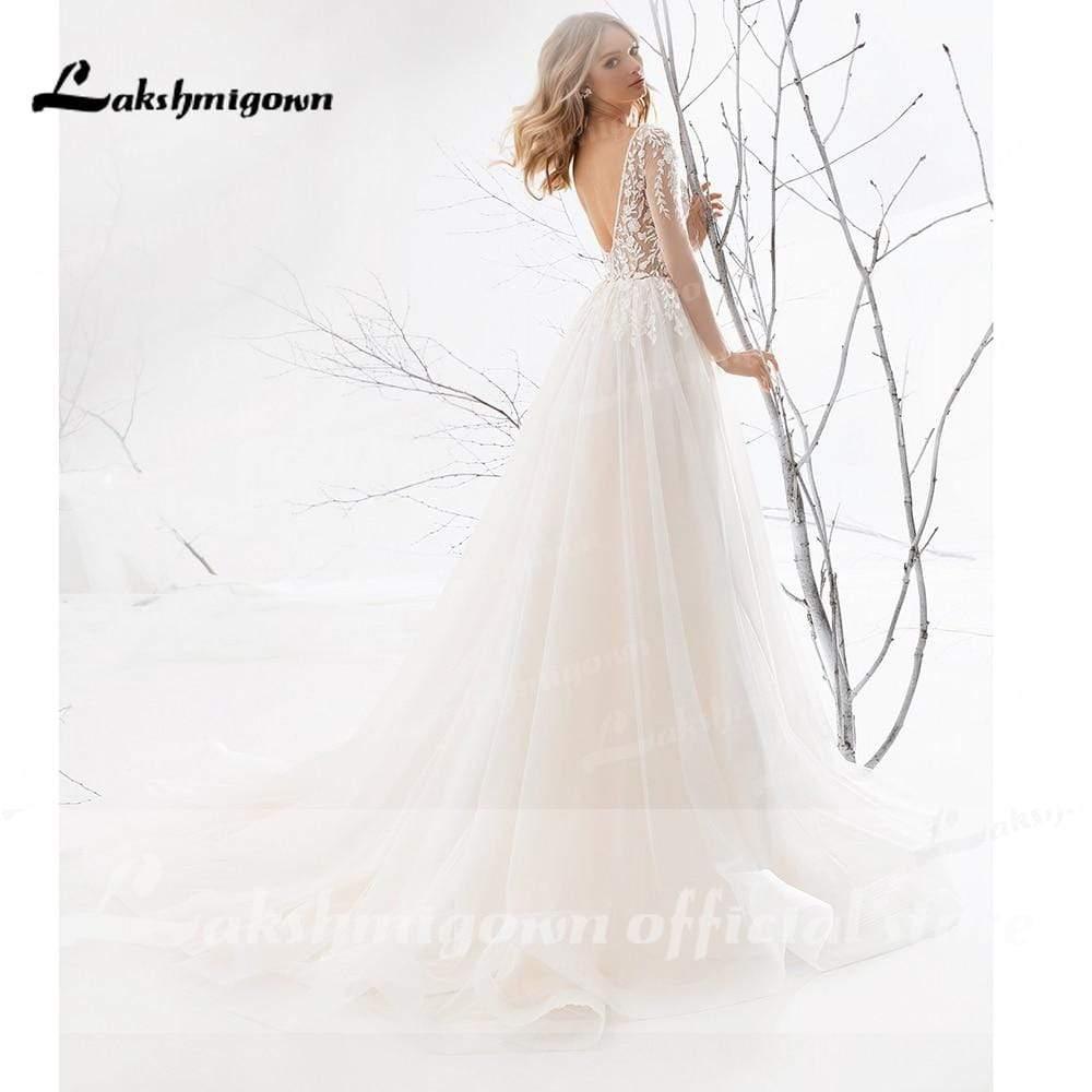 Vestidos de novia de encaje con escote redondo, espalda descubierta y abertura de NumberSea