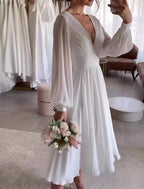 NumberSea Kleine weiße Kleider Brautkleider A-Linie V-Ausschnitt Langarm Wadenlang Chiffon Brautkleider Mit Falten Einfarbig