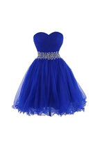 Vestido de cóctel de tul con escote corazón y cuentas PG086