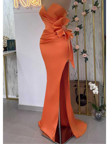 Meerjungfrau/Trompete Abendkleid Blumenkleid Maskerade Ball Sweep/Pinsel Zug Ärmellos Trägerlos Satin mit Schlitz