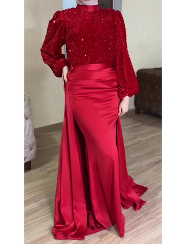 Meerjungfrau/Trompete Abendkleid Glitzerndes Kleid Formale Hochzeit Bodenlang Langarm Rundhals Herbst Hochzeitsgast Satin mit Überrock